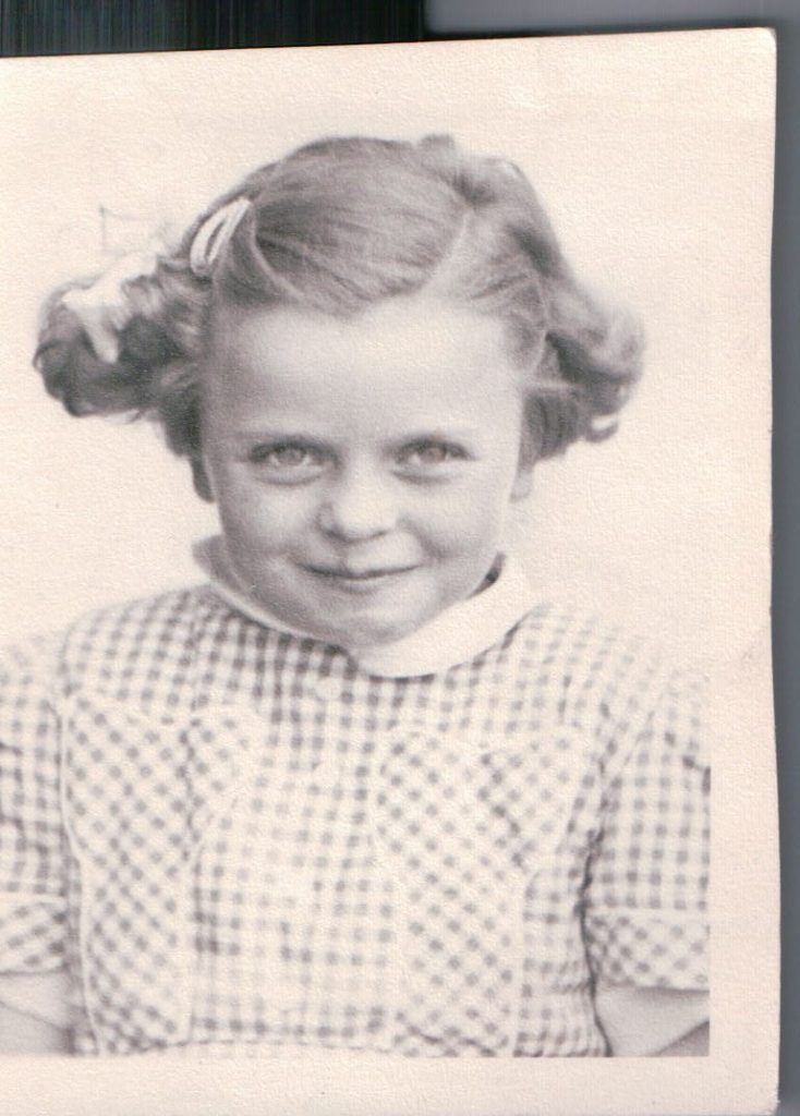 Chrissie Blogger as a little girl