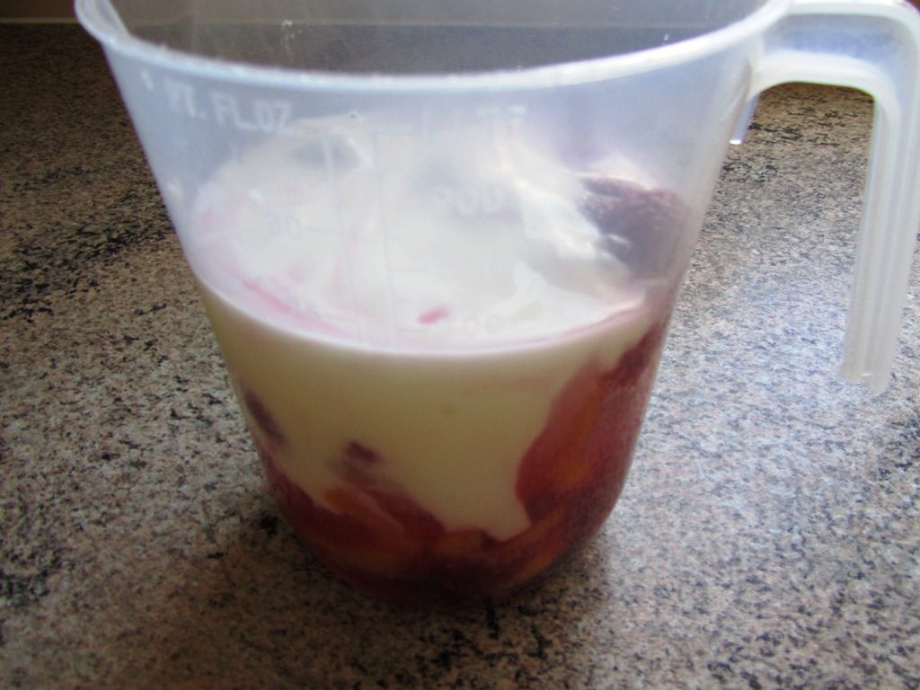 Make a simple fruit smoothie