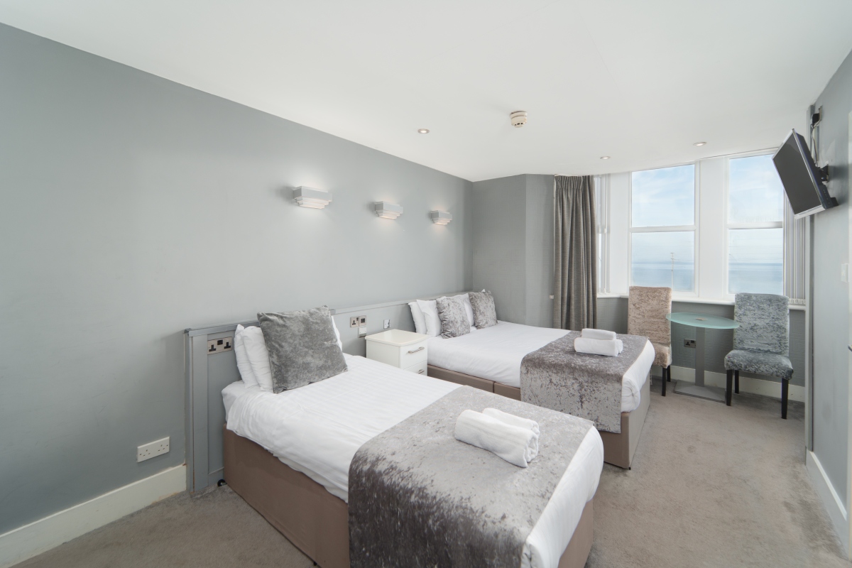 Triple Seaview Room